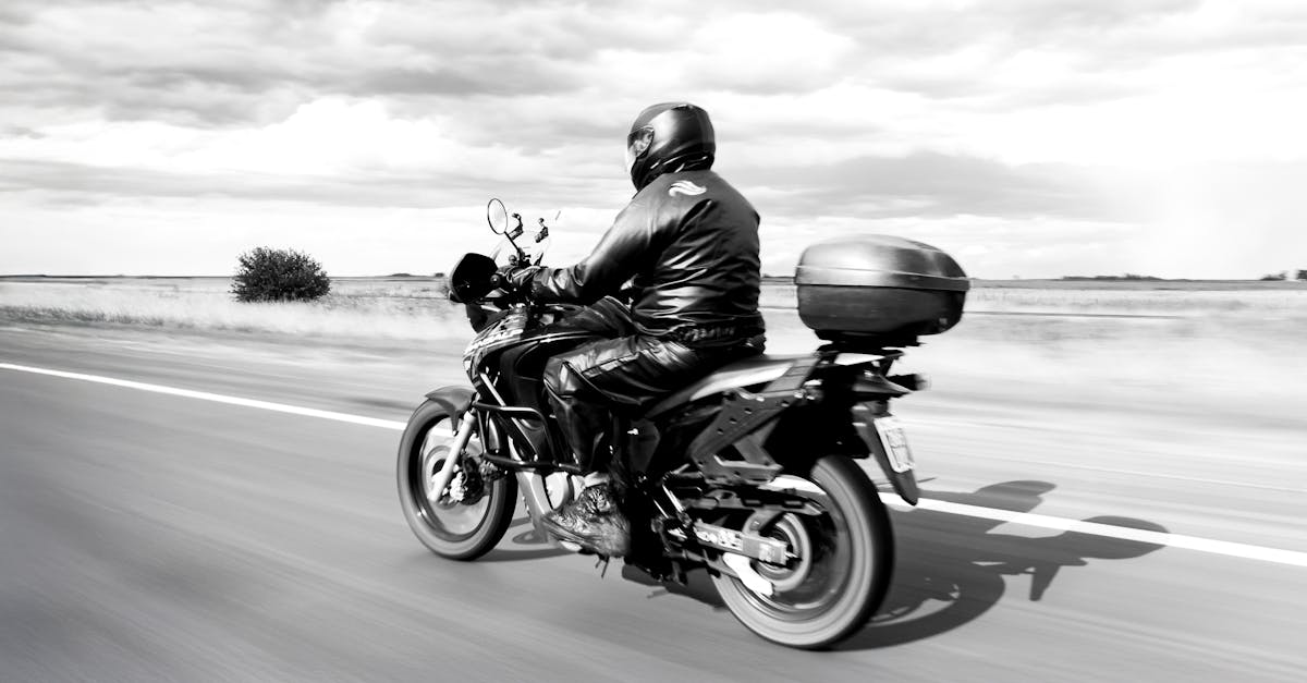 découvrez nos options d'assurance pour motos adaptées à tous les conducteurs. protégez votre véhicule et profitez de couvertures complètes et d'un service client exceptionnel. obtenez un devis gratuit dès aujourd'hui!