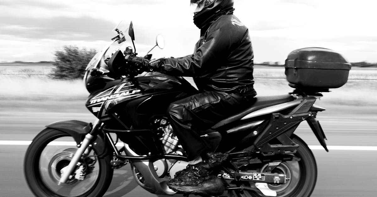 découvrez toutes les options d'assurance moto adaptées à vos besoins. protégez votre véhicule avec des couvertures variées, des tarifs compétitifs et une assistance 24/7. comparez les offres pour choisir la meilleure assurance moto et roulez en toute sérénité.