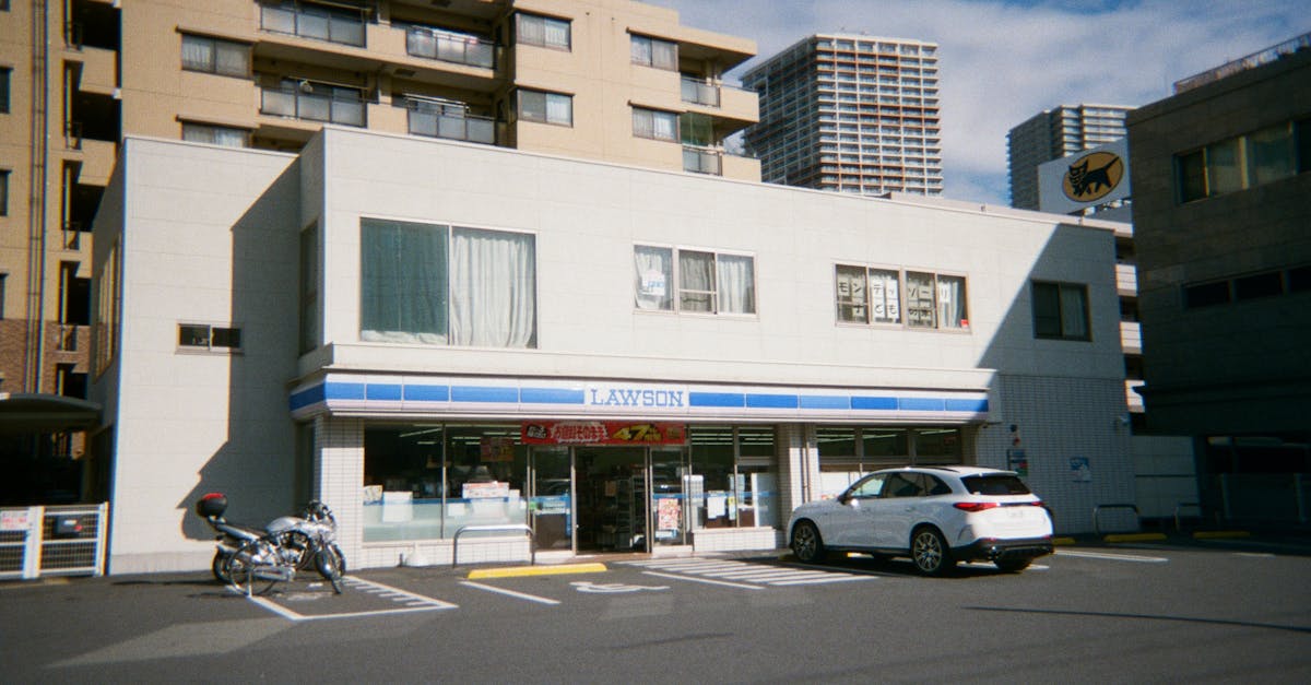 assurez votre moto en toute sérénité avec notre assurance moto personnalisée. profitez de protections adaptées à vos besoins, d'assistance 24/7 et de tarifs compétitifs pour une conduite en toute confiance.