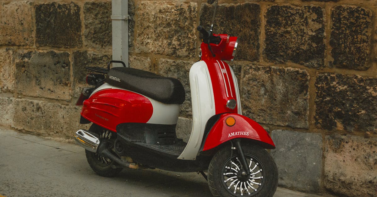 découvrez notre assurance moto adaptée à vos besoins. protégez votre véhicule et roulez l'esprit tranquille avec des garanties complètes et des tarifs compétitifs. obtenez votre devis en ligne dès aujourd'hui!