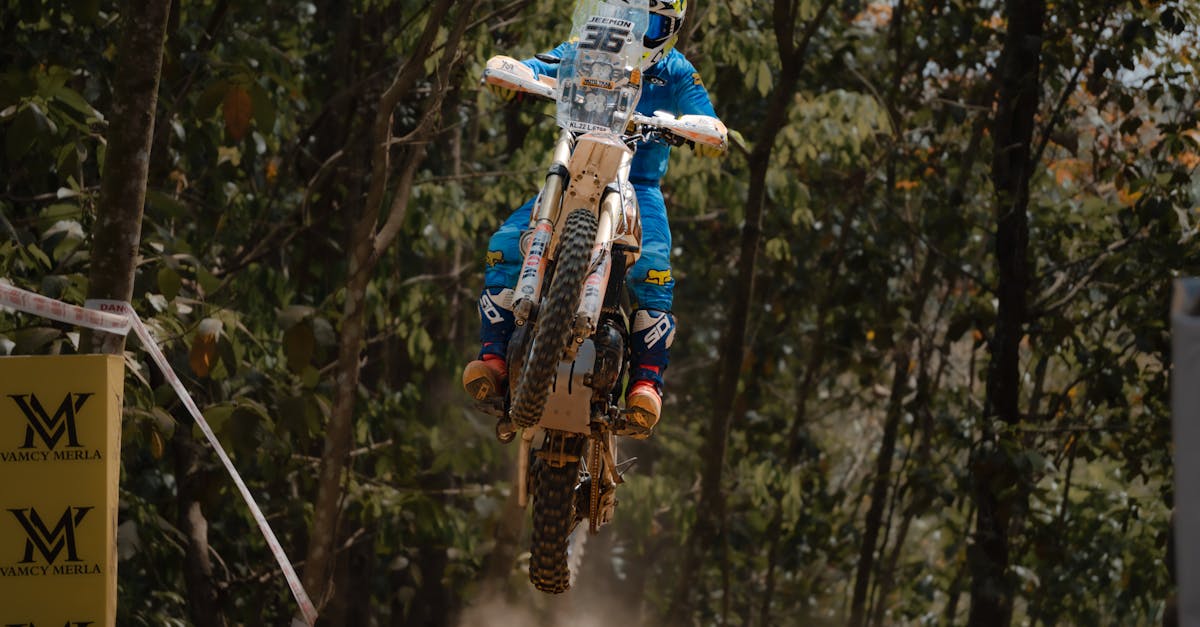 découvrez comment annuler votre assurance moto facilement et rapidement. trouvez des conseils pratiques et les étapes à suivre pour résilier votre contrat d'assurance moto en toute sérénité.