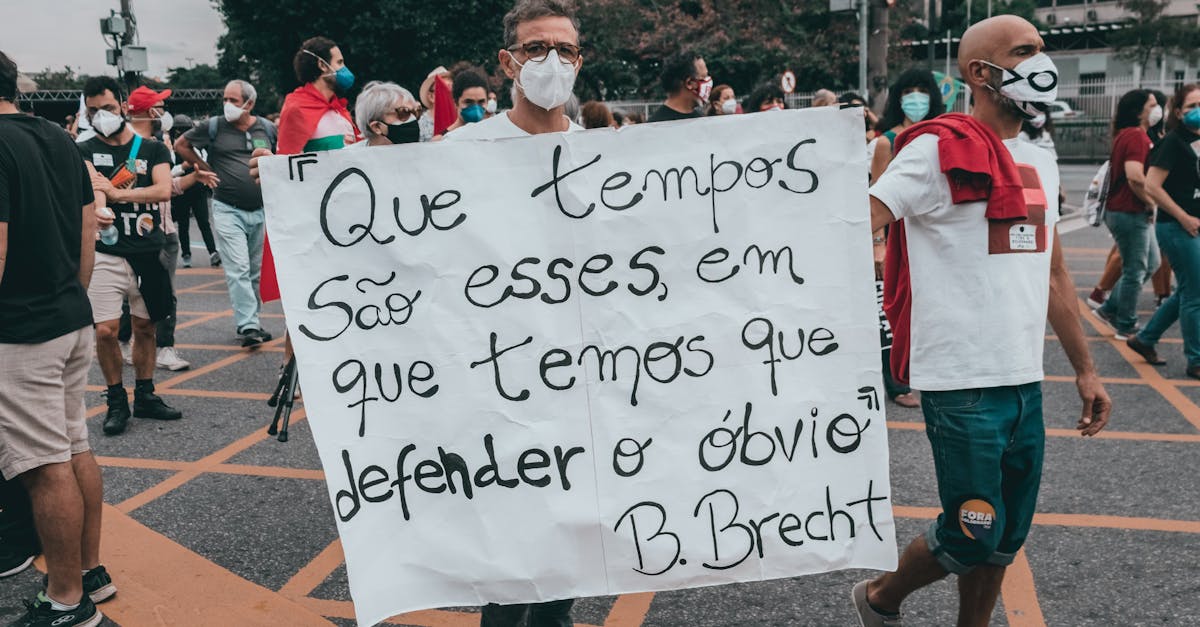 découvrez une sélection inspirante de citations célèbres et motivantes. plongez dans un univers de sagesse et d'introspection qui saura enrichir votre quotidien.