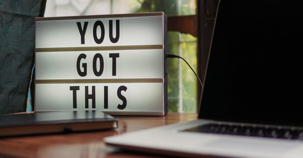 découvrez des citations inspirantes qui enrichissent votre esprit et motivent chaque jour. plongez dans notre sélection de phrases célèbres et reflétez sur leur signification profonde.