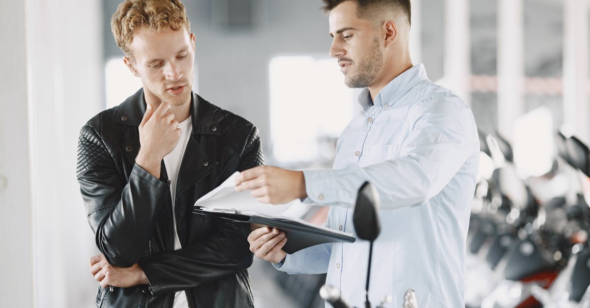 découvrez notre modèle de contrat de vente de voiture, un document essentiel pour sécuriser votre transaction automobile. obtenez toutes les informations nécessaires pour rédiger un contrat clair et conforme aux exigences légales, facilitant ainsi la vente ou l'achat de votre véhicule.