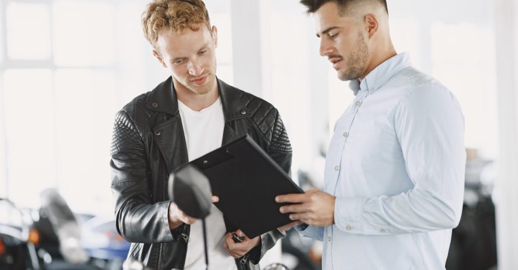 découvrez notre modèle de contrat de vente automobile, un document essentiel pour officialiser la transaction de votre véhicule. garantissez la transparence et la sécurité de votre achat ou vente de voiture avec notre guide détaillé.