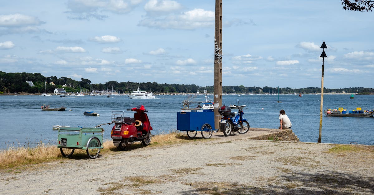 découvrez nos solutions d'assurance pour scooter, conçues pour protéger votre véhicule et votre tranquillité d'esprit. bénéficiez d'une couverture complète, de tarifs compétitifs et d'un service client dédié pour rouler en toute sécurité. comparez nos offres et choisissez l'assurance qui vous convient le mieux.