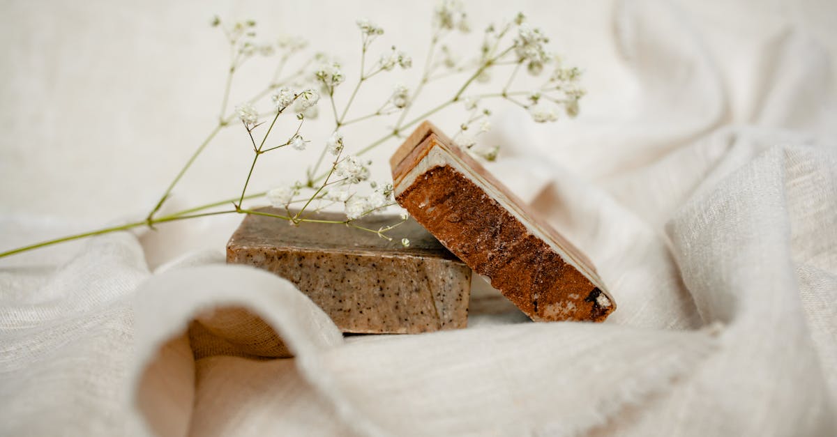 découvrez la gamme de produits axa, offrant des solutions d'assurance adaptées à vos besoins : auto, santé, habitation et prévoyance. protégez ce qui compte le plus avec axa.