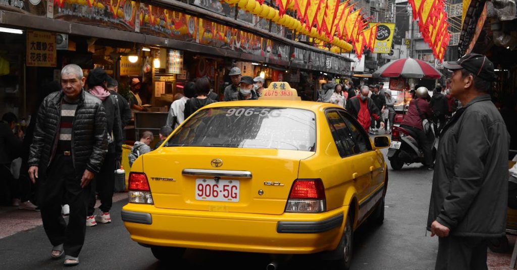 découvrez nos solutions d'assurance auto adaptées à vos besoins. protégez votre véhicule avec des garanties complètes à des prix compétitifs. obtenez un devis en ligne rapide et facile pour sécuriser votre conduite en toute tranquillité.