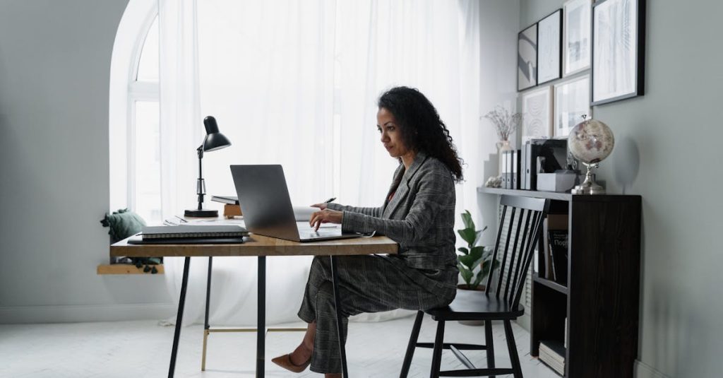 découvrez l'art de la gestion avec nos conseils pratiques et stratégies efficaces pour optimiser vos projets, améliorer votre leadership et maximiser la productivité de votre équipe.