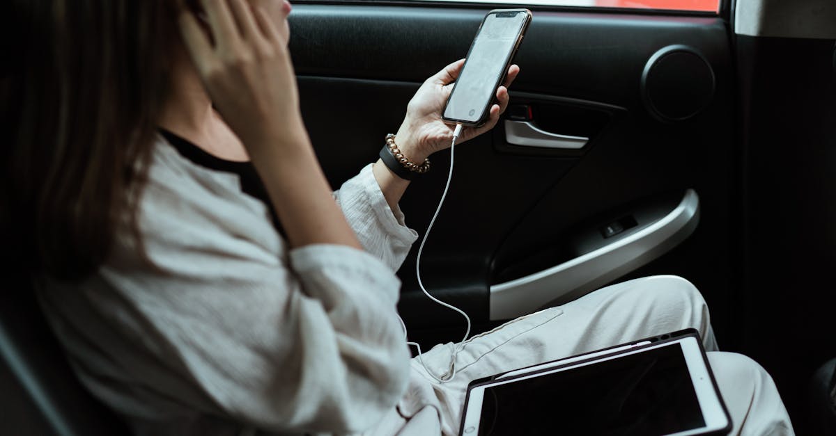 découvrez les meilleures offres d'assurance auto en ligne. comparez les prix, trouvez la couverture adaptée à vos besoins et bénéficiez d'un processus simple et rapide pour assurer votre véhicule depuis chez vous.