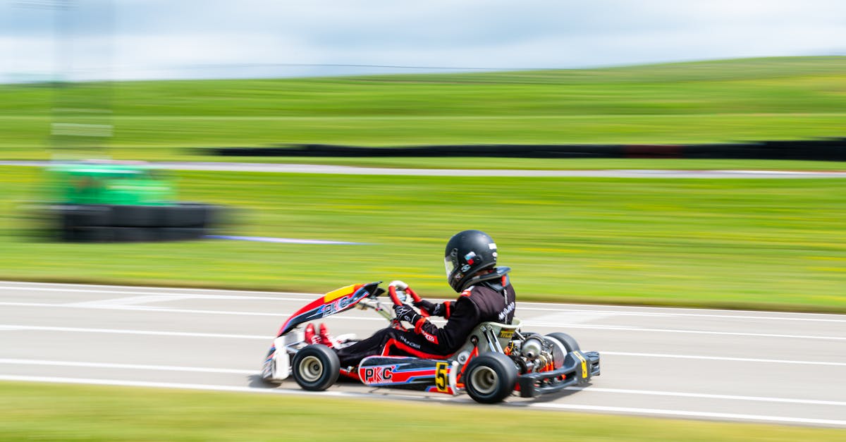 découvrez le concept innovant du 'pay-as-you-drive', une assurance automobile flexible qui vous permet de payer en fonction de votre kilométrage. économisez sur vos primes et adaptez votre couverture à vos besoins réels. profitez d'une conduite responsable et maîtrisez votre budget automobile.