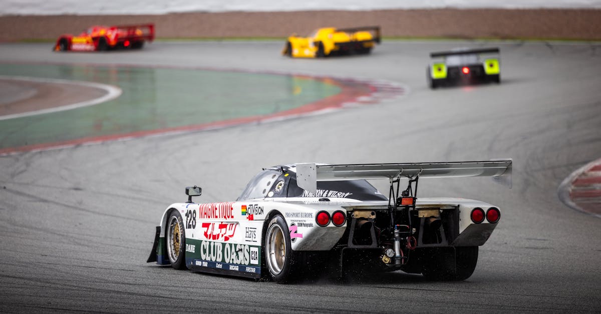 protégez votre voiture de sport avec une assurance adaptée qui couvre tous les risques. obtenez des devis personnalisés et profitez d'une assurance complète pour votre véhicule performance. comparez les meilleures offres et roulez en toute sérénité.